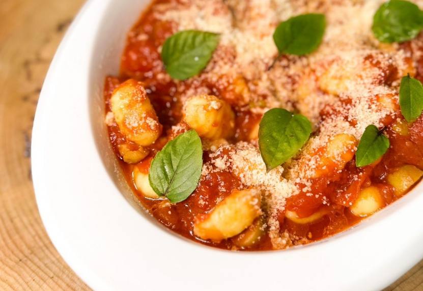 Gnocchi com Molho de Tomate e Azeite